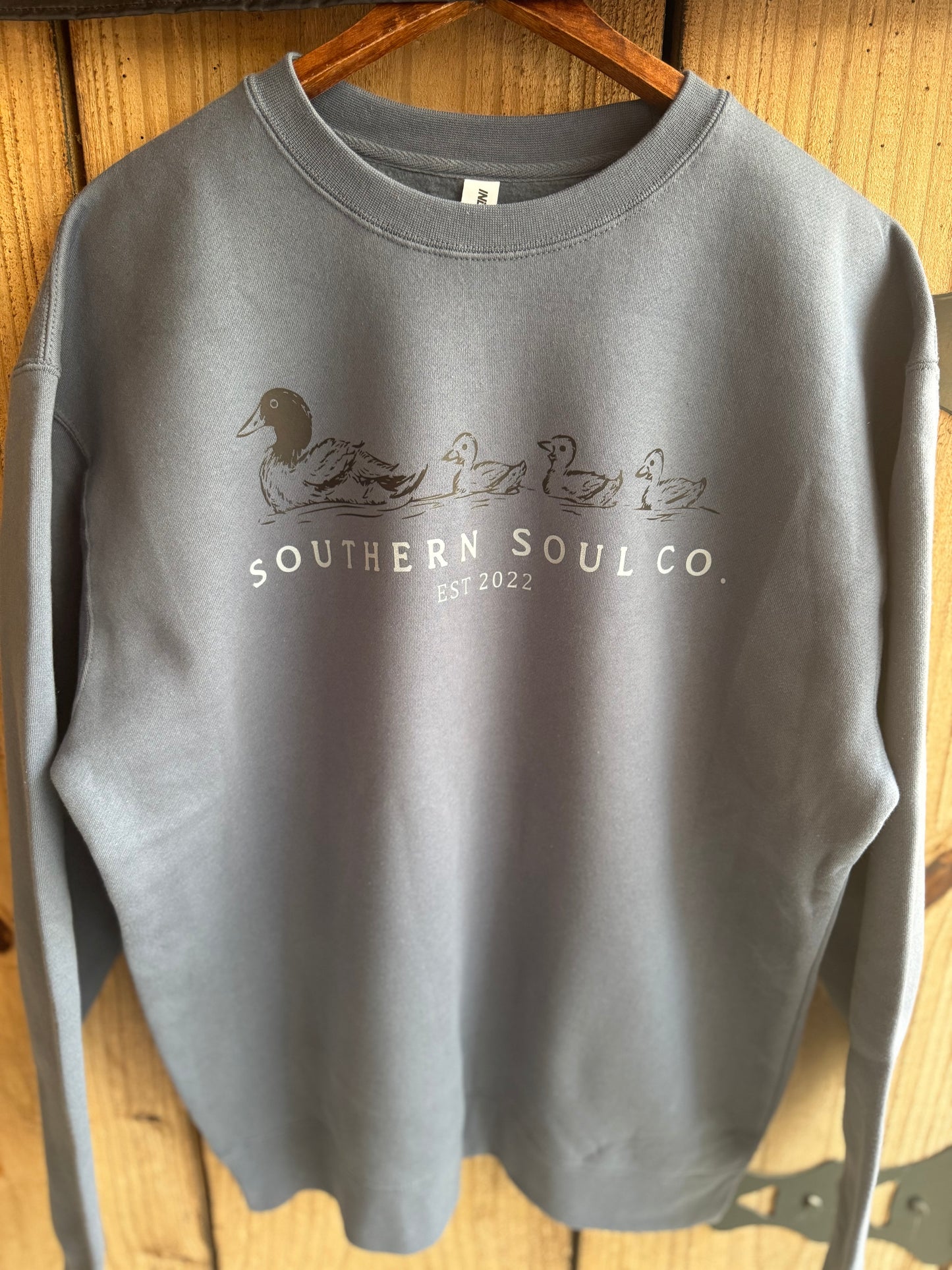 Vintage Duck Crewneck